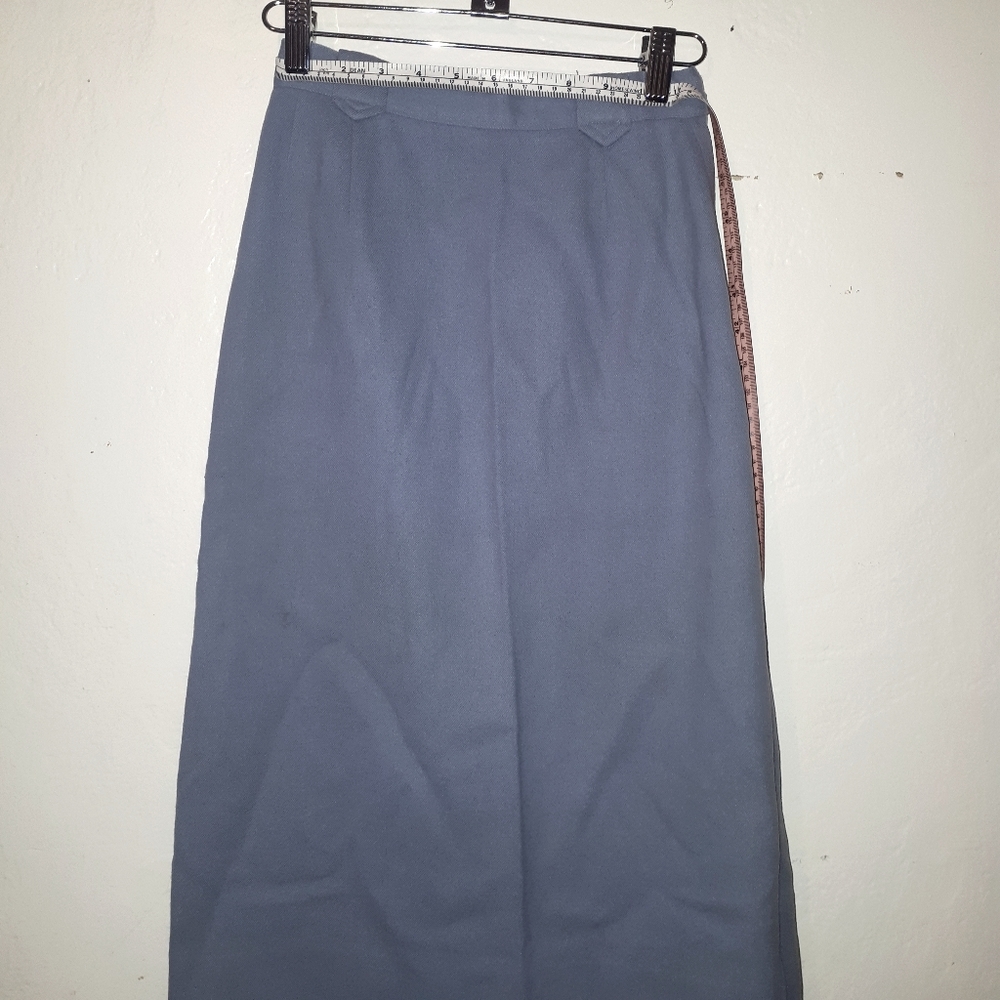 Vintage virgin wool skirt with kickpleat
